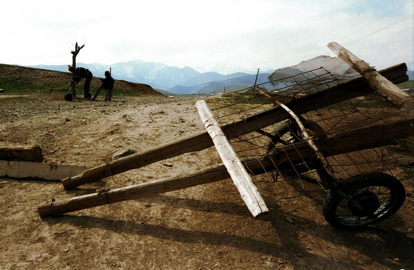 Джизакская область, Фариш, 2002 г.